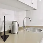 Playa Del Duque Beachside - Renovated 1br Pd1 *