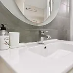 Lejlighed Playa Del Duque Beachside - Renovated 1br Pd1